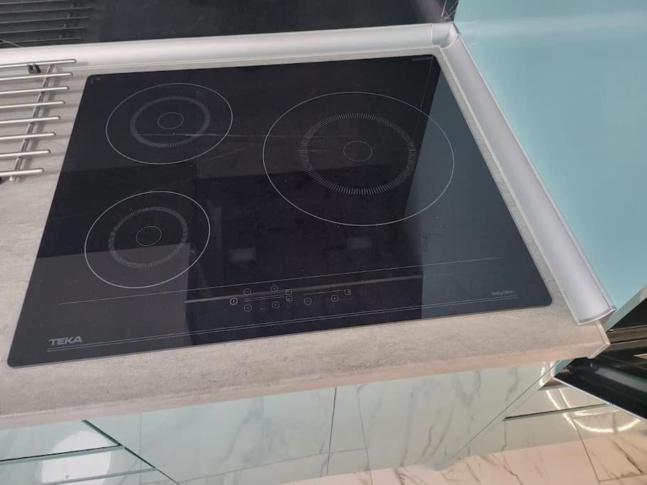 Las Canteras New 2 Bedrooms Flat At The Beach Parking Optional ラスパルマス・デ・グランカナリア エクステリア 写真