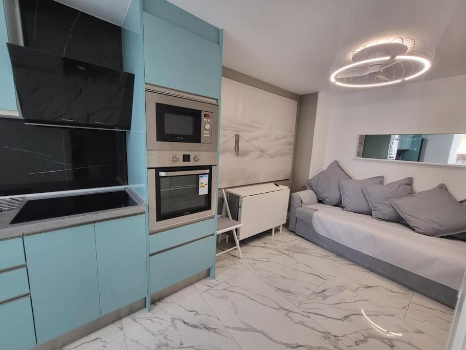 Las Canteras New 2 Bedrooms Flat At The Beach Parking Optional ラスパルマス・デ・グランカナリア エクステリア 写真