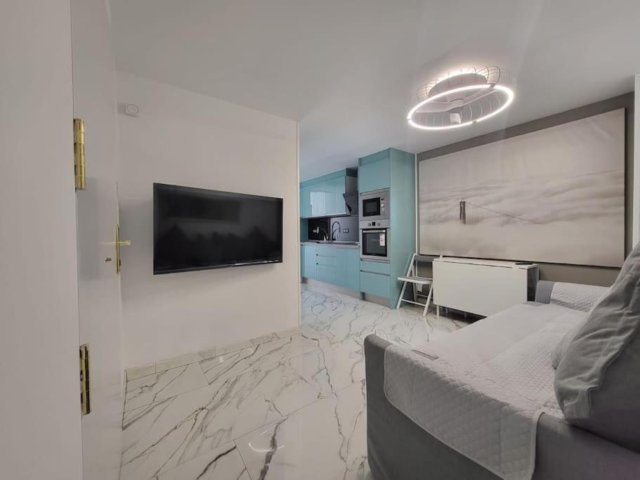 Las Canteras New 2 Bedrooms Flat At The Beach Parking Optional ラスパルマス・デ・グランカナリア エクステリア 写真