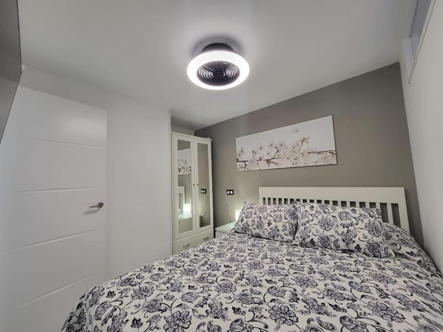 Las Canteras New 2 Bedrooms Flat At The Beach Parking Optional ラスパルマス・デ・グランカナリア エクステリア 写真